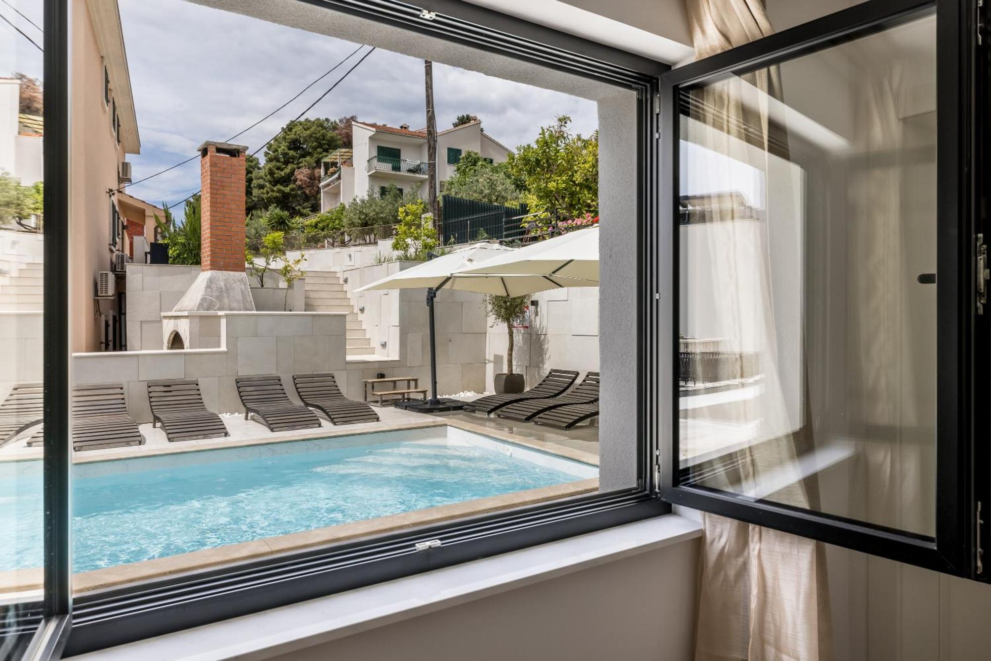 Apartment Sara Trogir Exterior photo